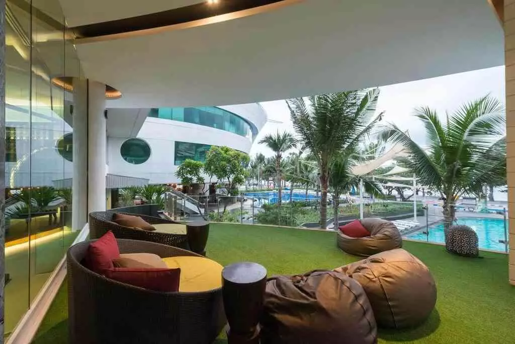 ای وان رویال کرو